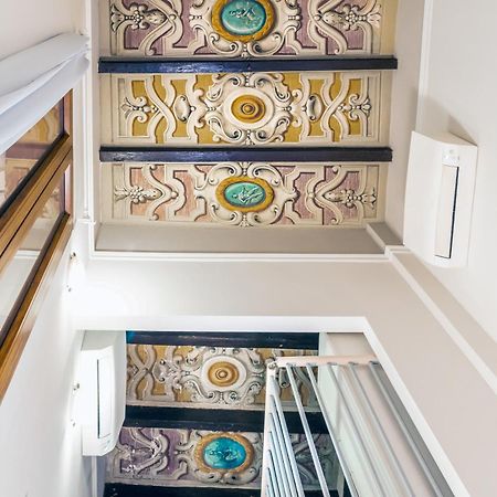 Apartamento Charming Frescoed Loft Bolonia Exterior foto