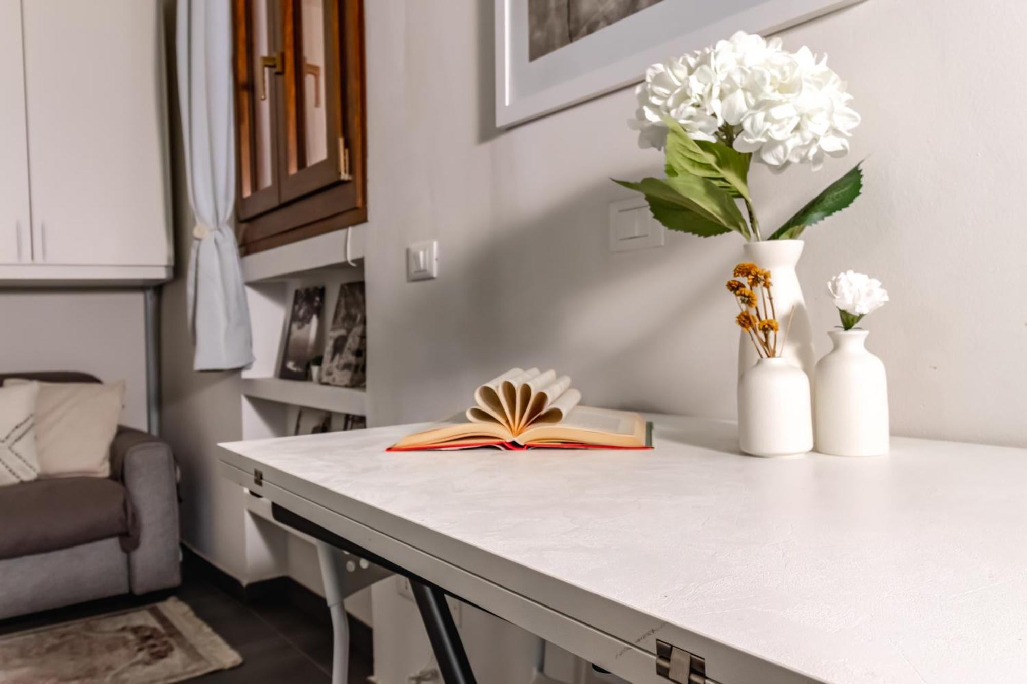 Apartamento Charming Frescoed Loft Bolonia Exterior foto