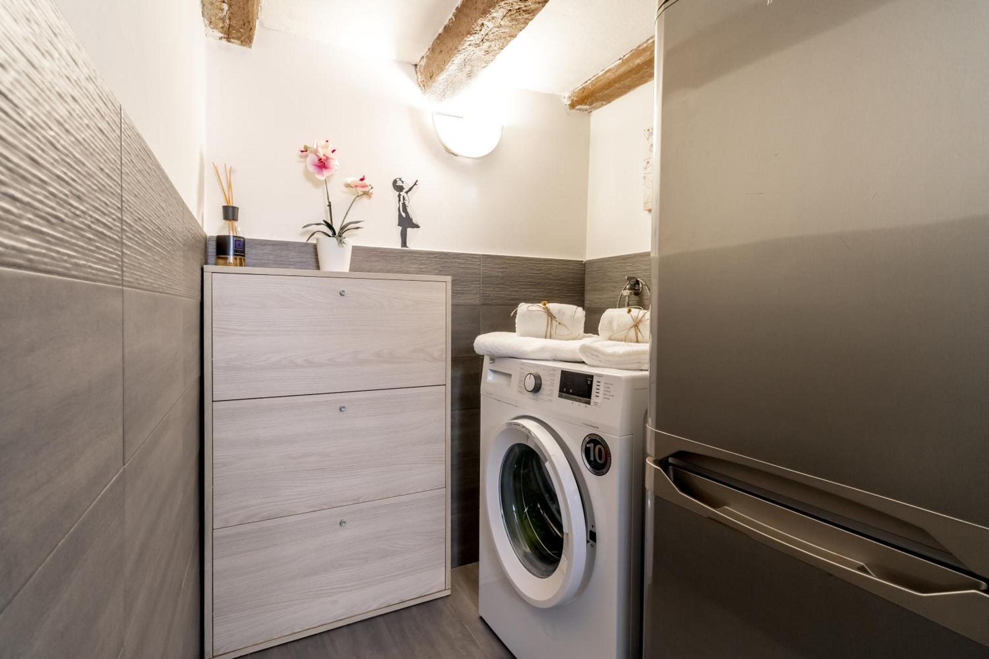 Apartamento Charming Frescoed Loft Bolonia Exterior foto